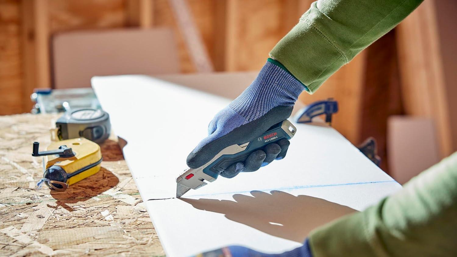 imageBOSCH H11121001 18mm SnapOff Utility Knife Soft Grip Slider Mechanism and Integrated Blade SnapFolding SnapOff Utility