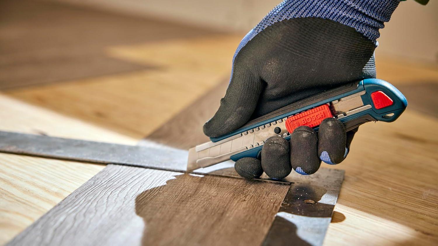 imageBOSCH H11121001 18mm SnapOff Utility Knife Soft Grip Slider Mechanism and Integrated Blade SnapSnapOff Utility