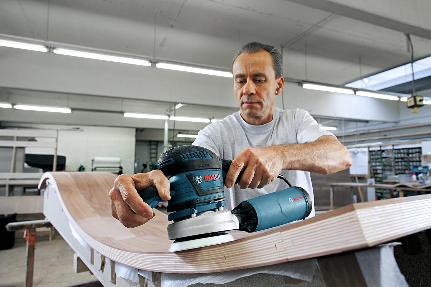 imageBosch BFAM9 RS014 5 In Buffing Disc Cream