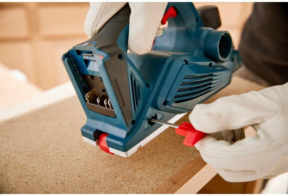 imageBosch GHO18V26N 18V Brushless Planer