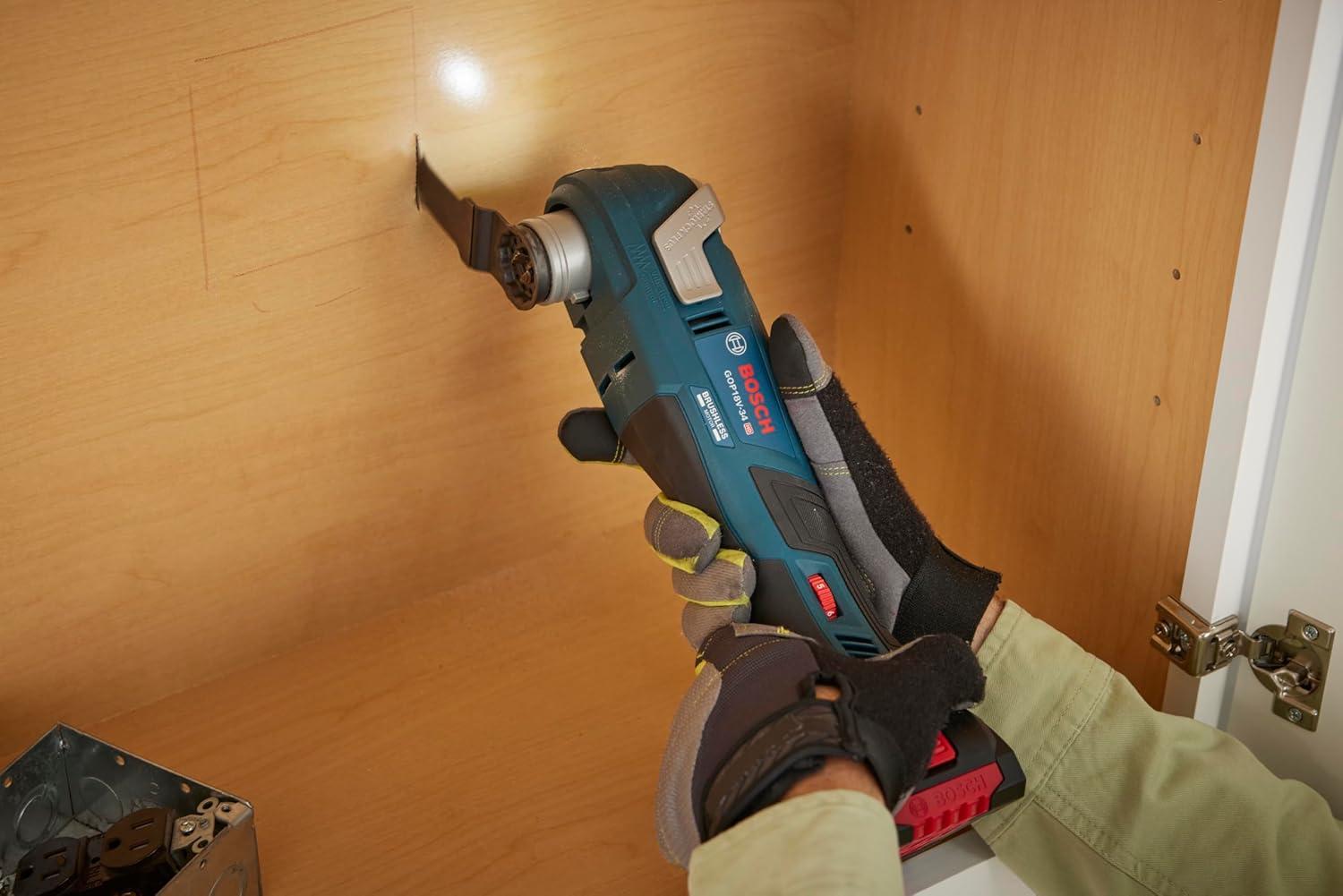 imageBosch GOP18V34N 18V Brushless StarlockPlus Oscillating MultiTool Bare Toolw 18V 4 Ah Battery