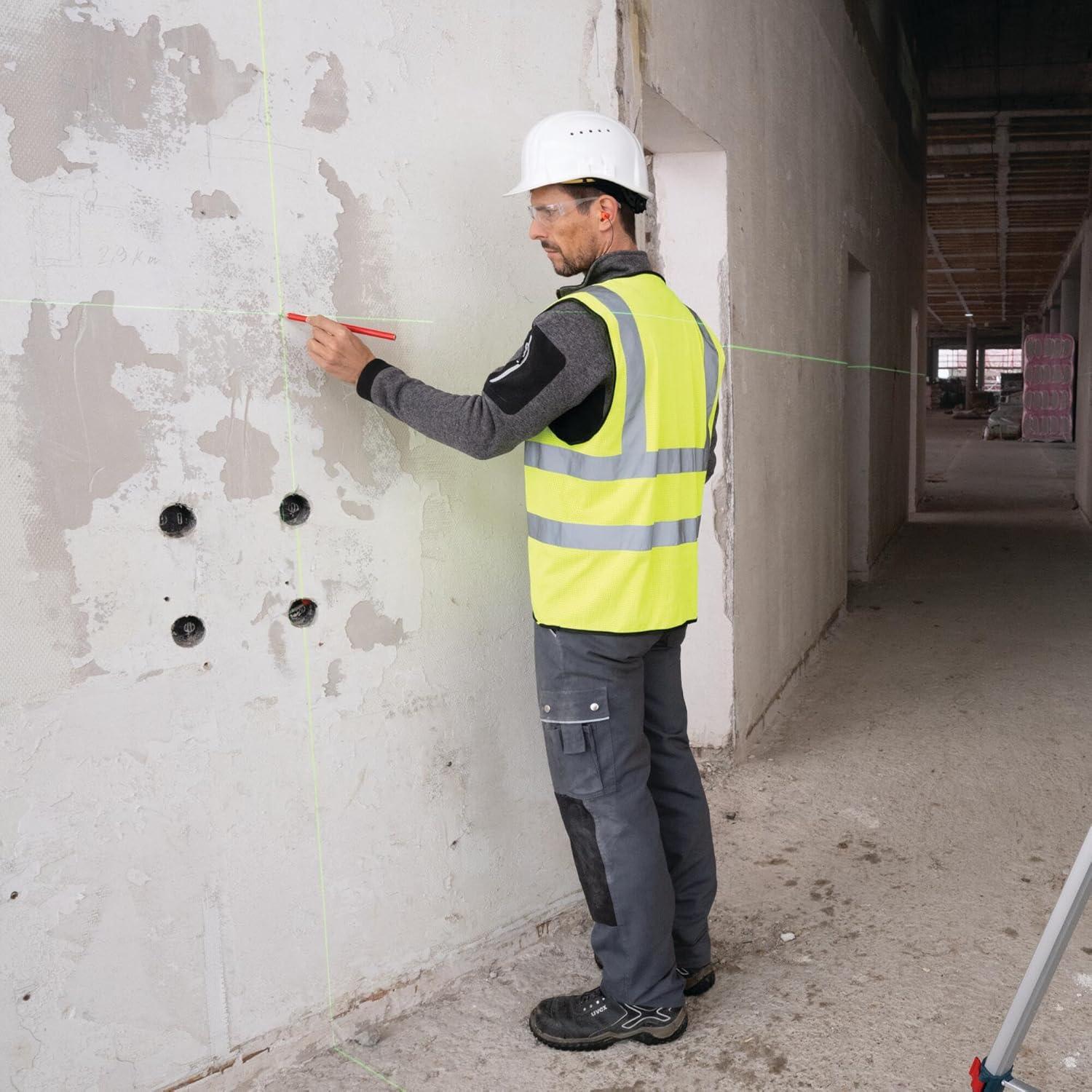 imageBOSCH GLL33080CGL 18V 360 Connected GreenBeam ThreePlane Leveling and Alignment Laser with 4 Ah Battery Versatile HighVisibility Laser with Bluetooth Connectivity and Smart Pendulum System