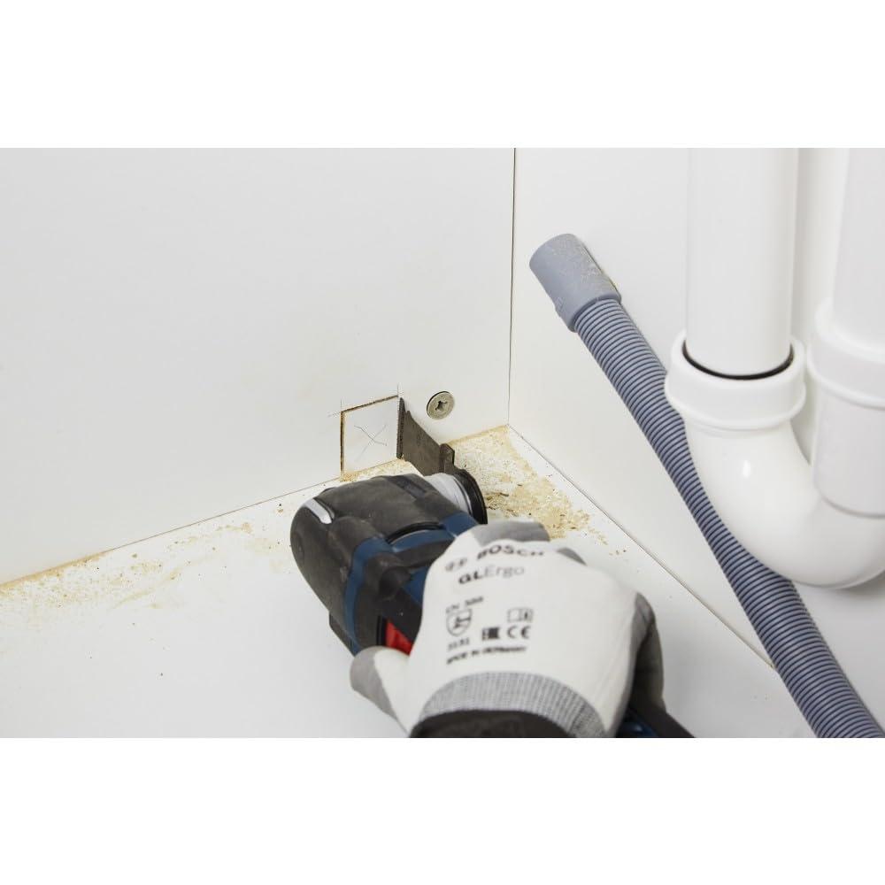 imageBOSCH Starlock OSL114F3 Oscillating MultiTool Blade 114 Inch BiMetal Plunge Cut Swiss Precision 3D Fit Interface Compatible with OIS Tools Professional Wood Metal amp Drywall Cutting38 In