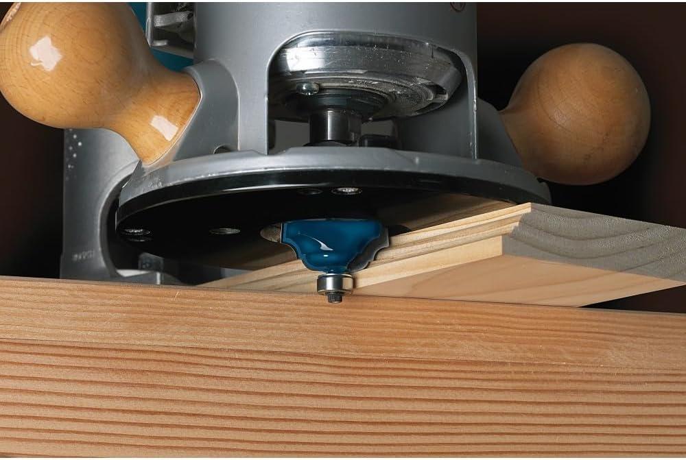 imageBosch 85295M 516 in x 12 in Carbide Tipped Roundover Bit