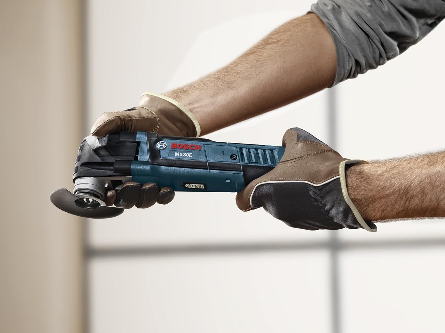 image:imageBosch MX30EC31 MultiX 30 Amp Oscillating Tool Kit with 31 Accessories